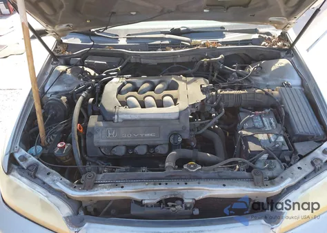 2001 Honda Accord 3.0 Ex z USA, uszkodzony, nr VIN 1HGCG16541A079994